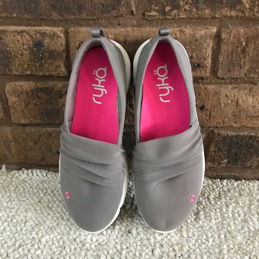 Ryka Women Sneakers size 7W